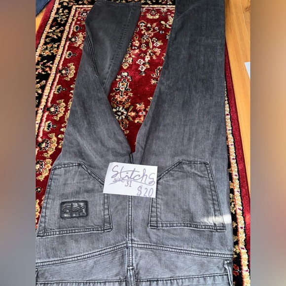 StitchS Jeans - Picture 3 of 3